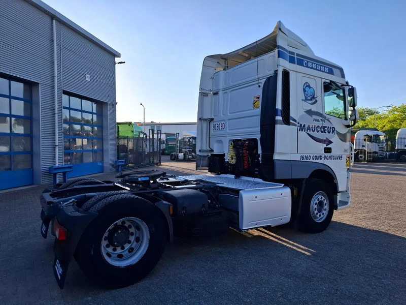 DAF XF106-460 / INTARDER / DEB / MANUAL / AIRCO / CLEAN TRUCK / EURO-6 / 2014 - Trækker: billede 5 DAF XF106-460 / INTARDER / DEB / MANUAL / AIRCO / CLEAN TRUCK / EURO-6 / 2014 - Trækker: billede 5