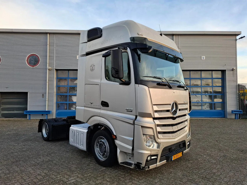 Mercedes-Benz Actros 1842 / NL TRUCK / MEGA / TUV:12-02-2026 / GIGASPACE / ONLY:526303 KM / SMART TACHO / AUTOMATIC / EURO-6 / 2012 - Trækker: billede 2 Mercedes-Benz Actros 1842 / NL TRUCK / MEGA / TUV:12-02-2026 / GIGASPACE / ONLY:526303 KM / SMART TACHO / AUTOMATIC / EURO-6 / 2012 - Trækker: billede 2