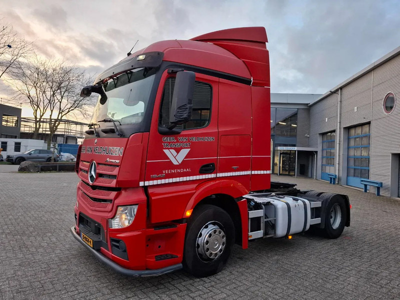 Mercedes-Benz Actros 1942 / NL TRUCK / TUV:25-08-2026 / ONLY:632483 KM / LWDS / CLEAN TRUCK / AUTOMATIC / EURO-6 / 2016 - Trækker: billede 1 Mercedes-Benz Actros 1942 / NL TRUCK / TUV:25-08-2026 / ONLY:632483 KM / LWDS / CLEAN TRUCK / AUTOMATIC / EURO-6 / 2016 - Trækker: billede 1