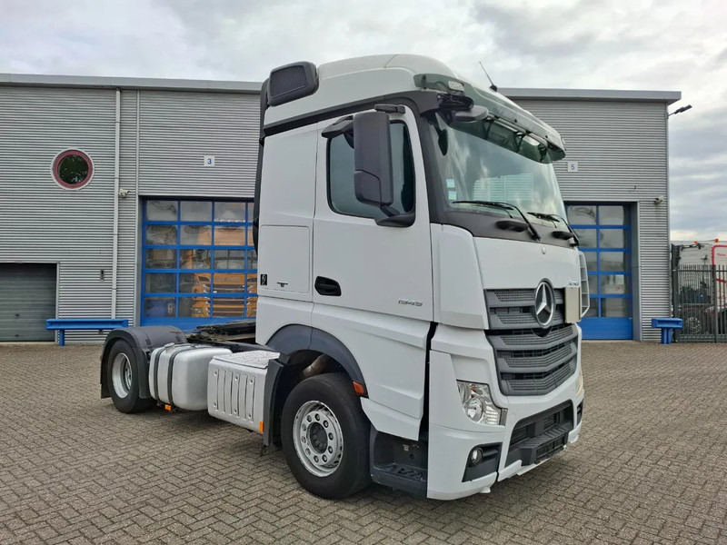 Mercedes-Benz Actros 1945 / DOUBLE TANK / ONLY:508736 KM / 2XBED / FRIDGE / AUTOMATIC / EURO-6 / 2015 - Trækker: billede 2 Mercedes-Benz Actros 1945 / DOUBLE TANK / ONLY:508736 KM / 2XBED / FRIDGE / AUTOMATIC / EURO-6 / 2015 - Trækker: billede 2