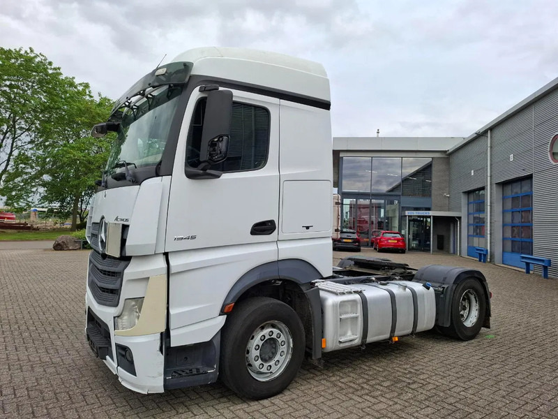 Mercedes-Benz Actros 1945 / DOUBLE TANK / ONLY:508736 KM / 2XBED / FRIDGE / AUTOMATIC / EURO-6 / 2015 - Trækker: billede 1 Mercedes-Benz Actros 1945 / DOUBLE TANK / ONLY:508736 KM / 2XBED / FRIDGE / AUTOMATIC / EURO-6 / 2015 - Trækker: billede 1