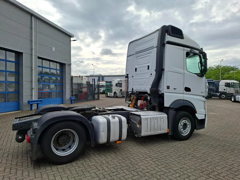 Mercedes-Benz Actros 1945 / DOUBLE TANK / ONLY:508736 KM / 2XBED / FRIDGE / AUTOMATIC / EURO-6 / 2015 - Trækker: billede 5 Mercedes-Benz Actros 1945 / DOUBLE TANK / ONLY:508736 KM / 2XBED / FRIDGE / AUTOMATIC / EURO-6 / 2015 - Trækker: billede 5