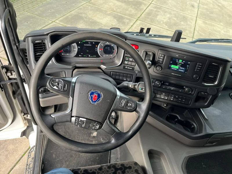 Trækker Scania NGS G340 / RETARDER / ONLY:540863 KM / TUV:19-02-2026 / CLEAN NL TRUCK / LWDS / LNG / AUTOMATIC / EURO-6 / 2019: billede 9