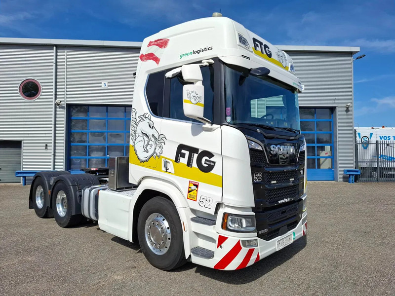 Scania NGS R650 V8 / 6X4 / RETARDER / 2X BIG AXLE / PARKCOOL / DOUBLE TANK / INLINER / FULL-AIR / ALCOA / LEATHER / NAVI / GEN2 V2 / EU - Trækker: billede 2 Scania NGS R650 V8 / 6X4 / RETARDER / 2X BIG AXLE / PARKCOOL / DOUBLE TANK / INLINER / FULL-AIR / ALCOA / LEATHER / NAVI / GEN2 V2 / EU - Trækker: billede 2