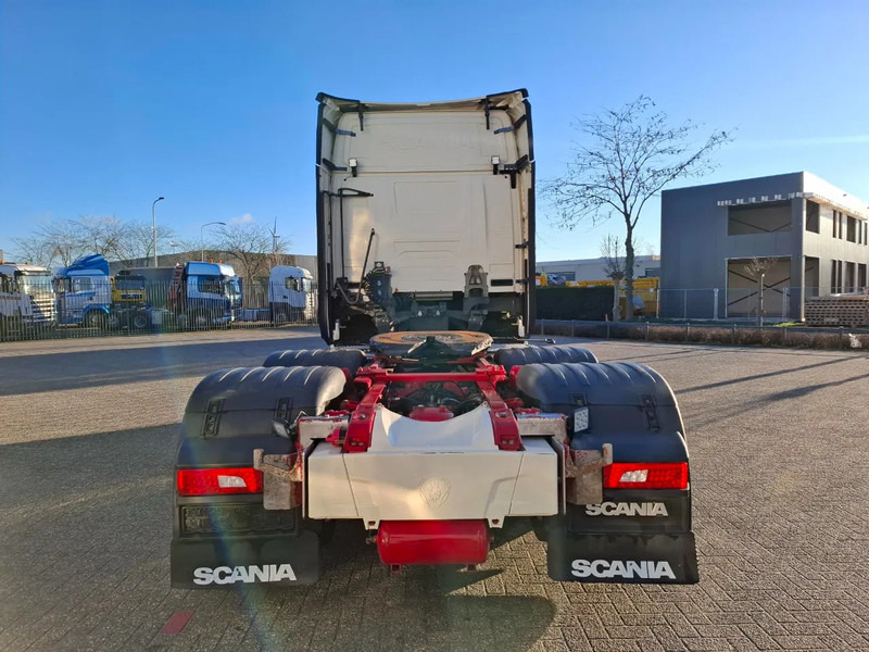 Scania NGS S650 V8 / BOOGIE / RETARDER / 633398KM / 9 TON FRONT AXLE / FULL-AIR / INLINER / LEATHER / ALCOA / NAVI / FRIDGE / EURO-6 / - Trækker: billede 4 Scania NGS S650 V8 / BOOGIE / RETARDER / 633398KM / 9 TON FRONT AXLE / FULL-AIR / INLINER / LEATHER / ALCOA / NAVI / FRIDGE / EURO-6 / - Trækker: billede 4