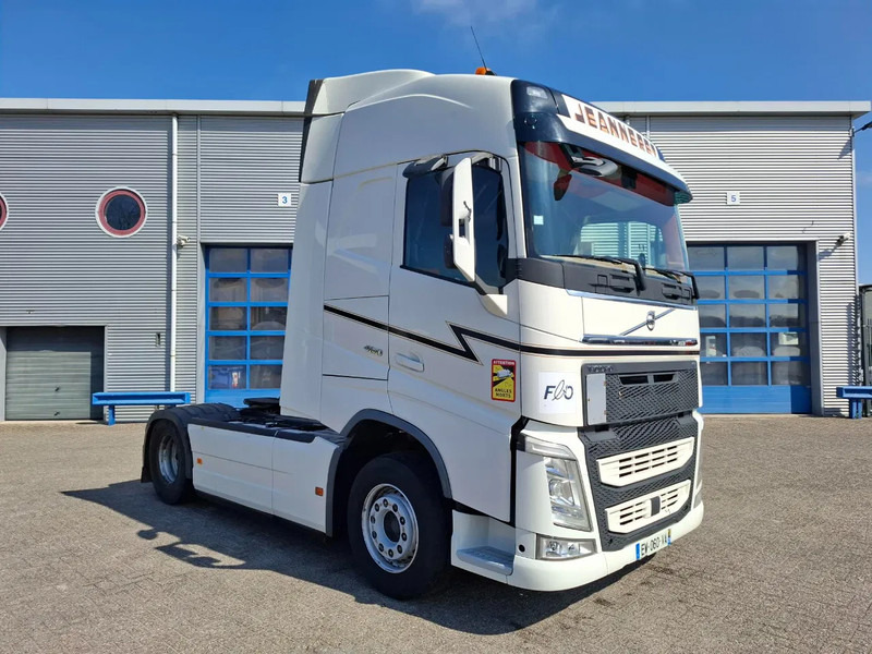 Volvo FH4-460 / VEB+ / DOUBLE TANK / FRIDGE / AUTOMATIC / EURO-6 / 2018 - Trækker: billede 2 Volvo FH4-460 / VEB+ / DOUBLE TANK / FRIDGE / AUTOMATIC / EURO-6 / 2018 - Trækker: billede 2