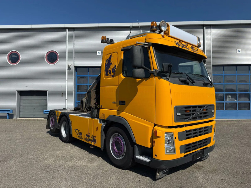Volvo FH12-420 / CRANE AMCO VEBA V8204S / REMOTE / XENON / AIRCO / ANALOGE TACHO / MANUAL / EURO-3 / 2003 - Lastbil med kran: billede 4 Volvo FH12-420 / CRANE AMCO VEBA V8204S / REMOTE / XENON / AIRCO / ANALOGE TACHO / MANUAL / EURO-3 / 2003 - Lastbil med kran: billede 4