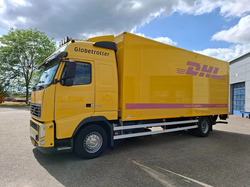 Volvo FH13-420 / NL TRUCK / PLATFORM 2000KG / AIRCO / FRIDGE / AUTOMATIC / EURO-5 / 2010 - Lastbil varevogn: billede 1 Volvo FH13-420 / NL TRUCK / PLATFORM 2000KG / AIRCO / FRIDGE / AUTOMATIC / EURO-5 / 2010 - Lastbil varevogn: billede 1