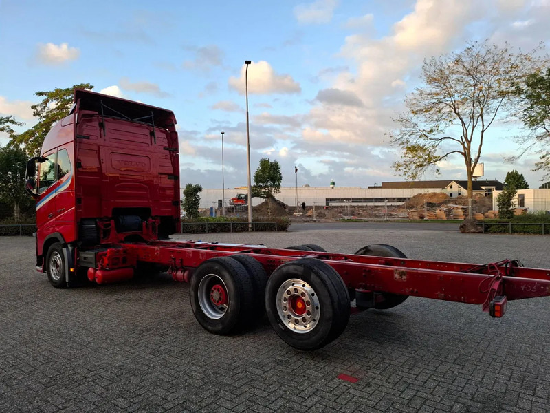 Volvo FH16-750 / BIG AXLE / VEB+ / ONLY:679711 KM / DYNAMIC STEERING / NAVI / LWDS / FULL-AIR / AUTOMATIC / EURO-6 / 2018 - Lastbil chassis: billede 3 Volvo FH16-750 / BIG AXLE / VEB+ / ONLY:679711 KM / DYNAMIC STEERING / NAVI / LWDS / FULL-AIR / AUTOMATIC / EURO-6 / 2018 - Lastbil chassis: billede 3