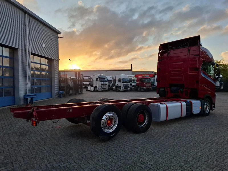Volvo FH16-750 / BIG AXLE / VEB+ / ONLY:679711 KM / TECHNICAL 70TON / 9TON FRONT AXLE / INLINER / FULL-AIR / AUTOMATIC / EURO-6 / 2018 - Lastbil chassis: billede 5 Volvo FH16-750 / BIG AXLE / VEB+ / ONLY:679711 KM / TECHNICAL 70TON / 9TON FRONT AXLE / INLINER / FULL-AIR / AUTOMATIC / EURO-6 / 2018 - Lastbil chassis: billede 5