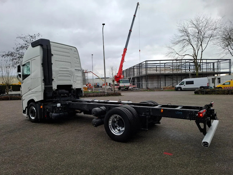 Volvo FH5-500 / XL / VEB+ / I-SAVE / I-PARKCOOL / ONLY:175784 KM / GERMAN TRUCK / FULL-AIR / WB:490 / ALCOA / LEATHER / 2023 - Lastbil chassis: billede 3 Volvo FH5-500 / XL / VEB+ / I-SAVE / I-PARKCOOL / ONLY:175784 KM / GERMAN TRUCK / FULL-AIR / WB:490 / ALCOA / LEATHER / 2023 - Lastbil chassis: billede 3
