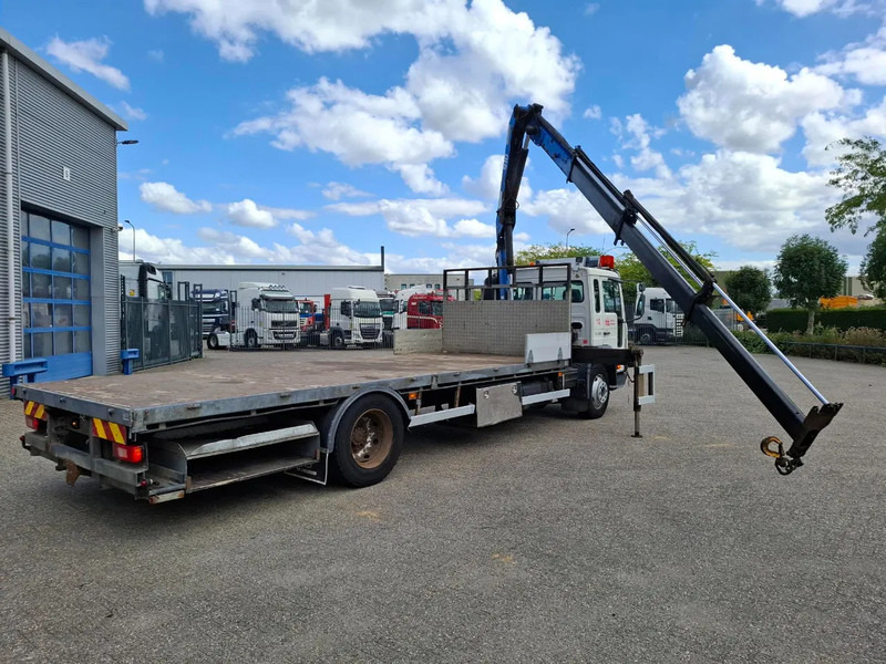 Volvo FL6-220 / HMF 910 / REMOTE / ONLY:493620 KM / AIRCO / FULL-AIR / MANUAL / EURO-3 / 2003 - Lastbil med kran: billede 5 Volvo FL6-220 / HMF 910 / REMOTE / ONLY:493620 KM / AIRCO / FULL-AIR / MANUAL / EURO-3 / 2003 - Lastbil med kran: billede 5