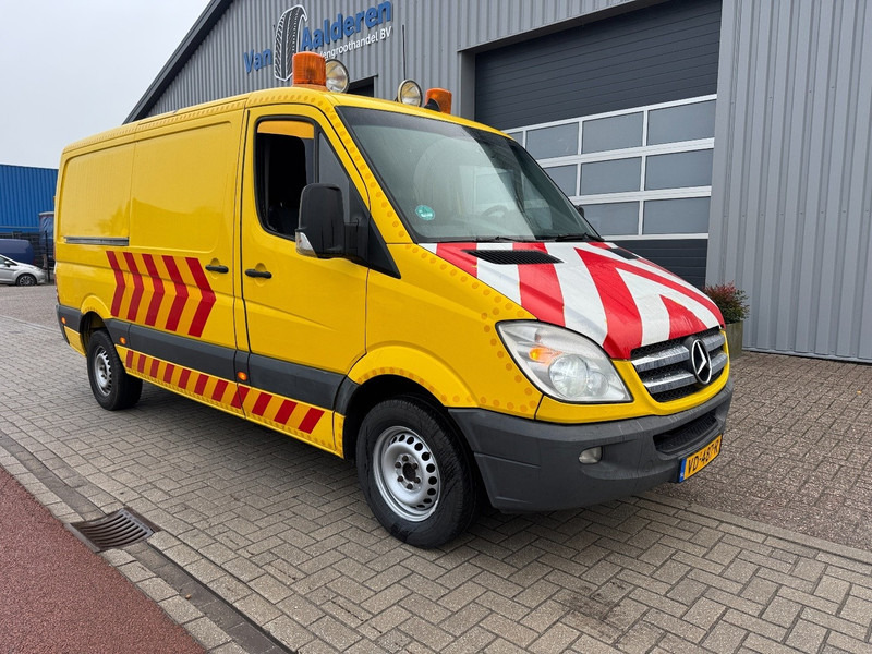Mercedes-Benz Sprinter 316, Like new, BF3 Begleit- Escort- Convoi execptionnel, L2/H1 - Varevogn: billede 1 Mercedes-Benz Sprinter 316, Like new, BF3 Begleit- Escort- Convoi execptionnel, L2/H1 - Varevogn: billede 1