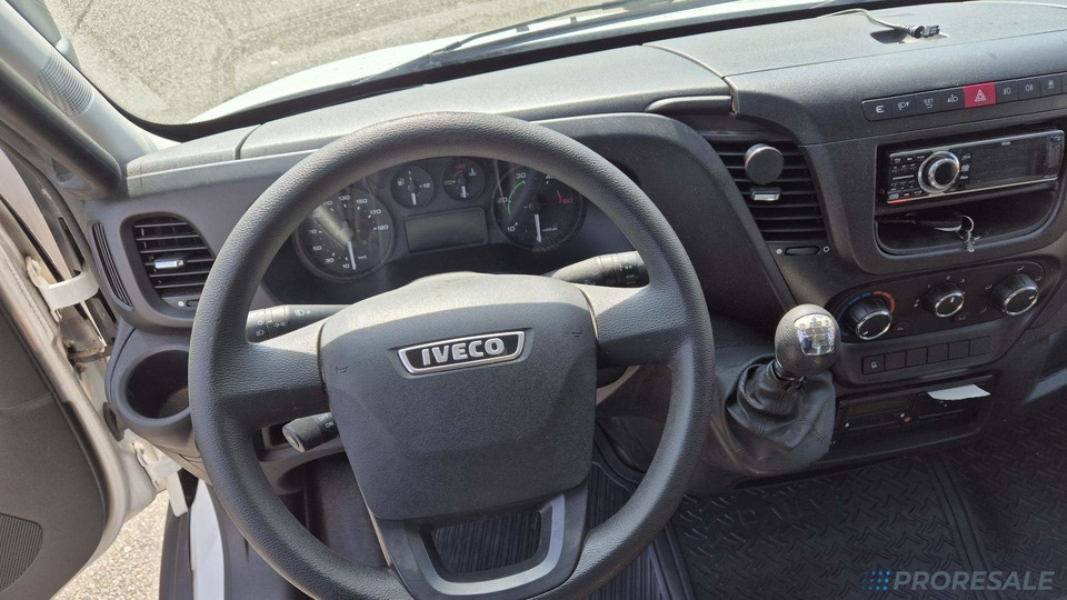 IVECO DAILY 70C17 EURO 6 - valník s plachtou + hydraulické čelo ZEPRO - Lastbil med presenning: billede 5 IVECO DAILY 70C17 EURO 6 - valník s plachtou + hydraulické čelo ZEPRO - Lastbil med presenning: billede 5
