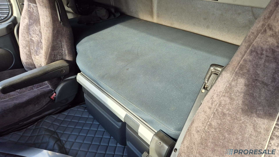 VOLVO FH 13.420 42T LOW DECK EURO 5/EEV - Trækker: billede 5 VOLVO FH 13.420 42T LOW DECK EURO 5/EEV - Trækker: billede 5