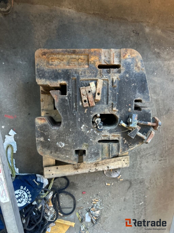 10 stk Front vekter til traktor - Vægtklods: billede 1 10 stk Front vekter til traktor - Vægtklods: billede 1