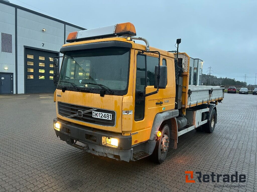 2001 Lastebil 3 veis tipp VOLVO FL 250 EU-Godkjent - Tipvogn lastbil: billede 1 2001 Lastebil 3 veis tipp VOLVO FL 250 EU-Godkjent - Tipvogn lastbil: billede 1