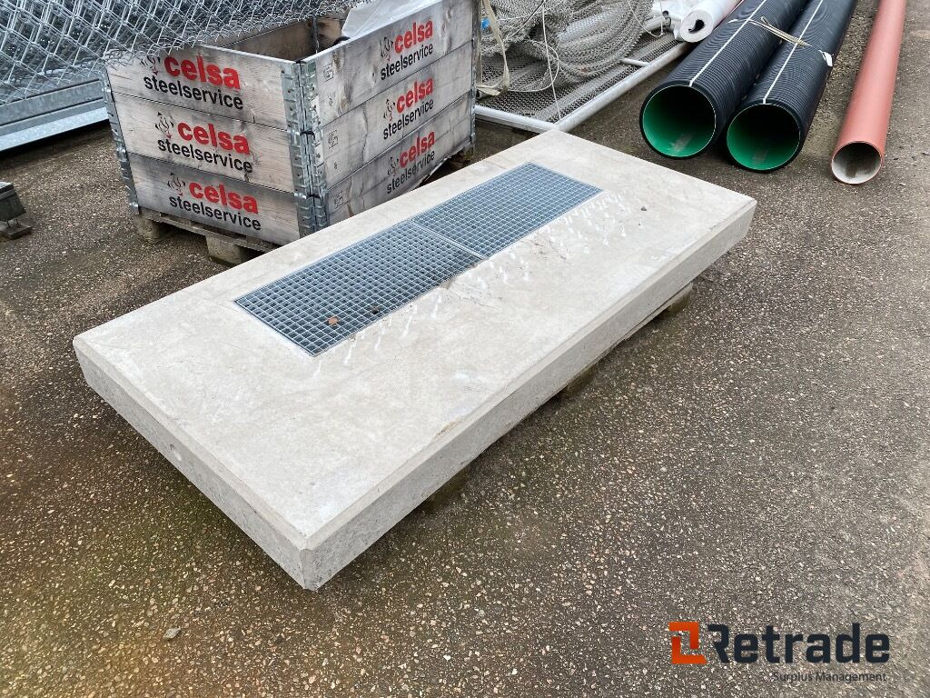 Betongplatta till entré med skrapgaller - Værktøj/ Udstyr: billede 2 Betongplatta till entré med skrapgaller - Værktøj/ Udstyr: billede 2