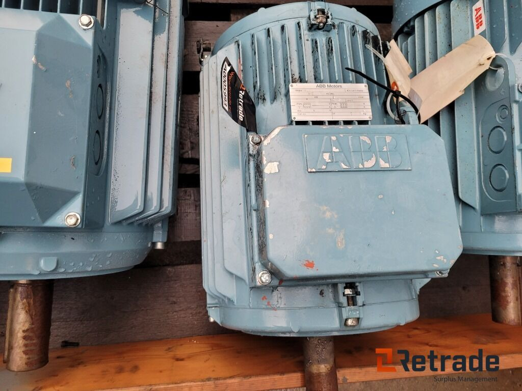 Elmotor ABB MBT 160 MA - Elektrisk system for Industrimaskine: billede 2 Elmotor ABB MBT 160 MA - Elektrisk system for Industrimaskine: billede 2