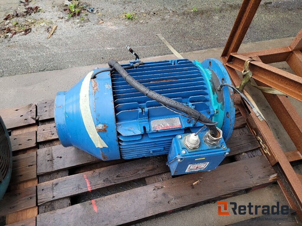 Elmotor Brook Crompton DF8P4D - Elektrisk system for Industrimaskine: billede 2 Elmotor Brook Crompton DF8P4D - Elektrisk system for Industrimaskine: billede 2