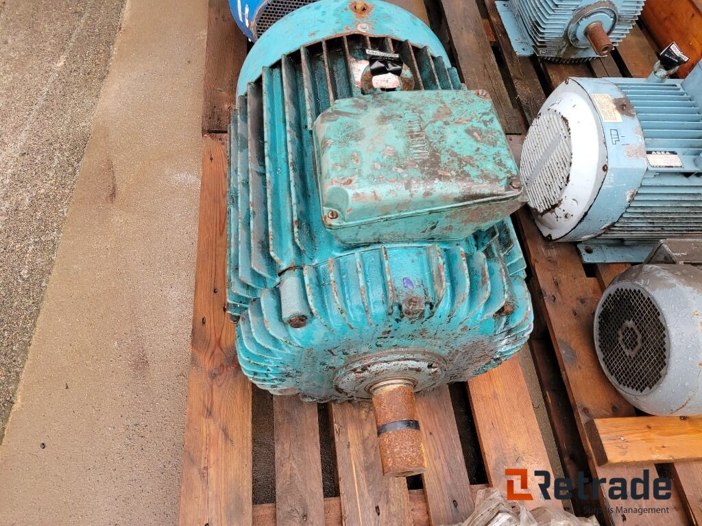 Elmotor Hägglunds - Elektrisk system for Industrimaskine: billede 4 Elmotor Hägglunds - Elektrisk system for Industrimaskine: billede 4