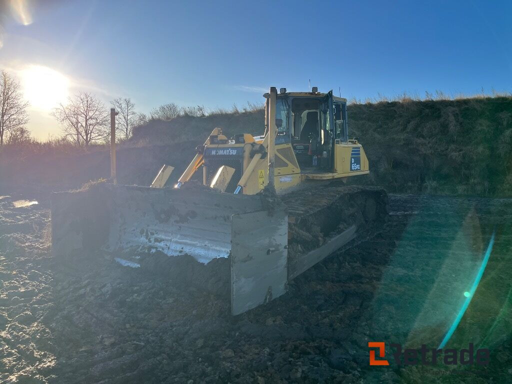 Bulldozer Komatsu D 65 PX 16 Dozer - Entreprenørmaskin: billede 4 Bulldozer Komatsu D 65 PX 16 Dozer - Entreprenørmaskin: billede 4