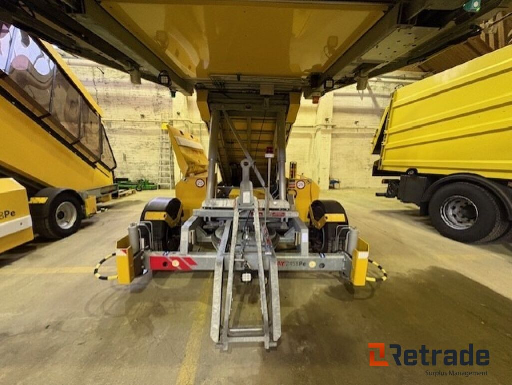 Flytrapp - TIPS FREEWAY 2458Pe - Lav timestand. - Bygningsudstyr: billede 4 Flytrapp - TIPS FREEWAY 2458Pe - Lav timestand. - Bygningsudstyr: billede 4