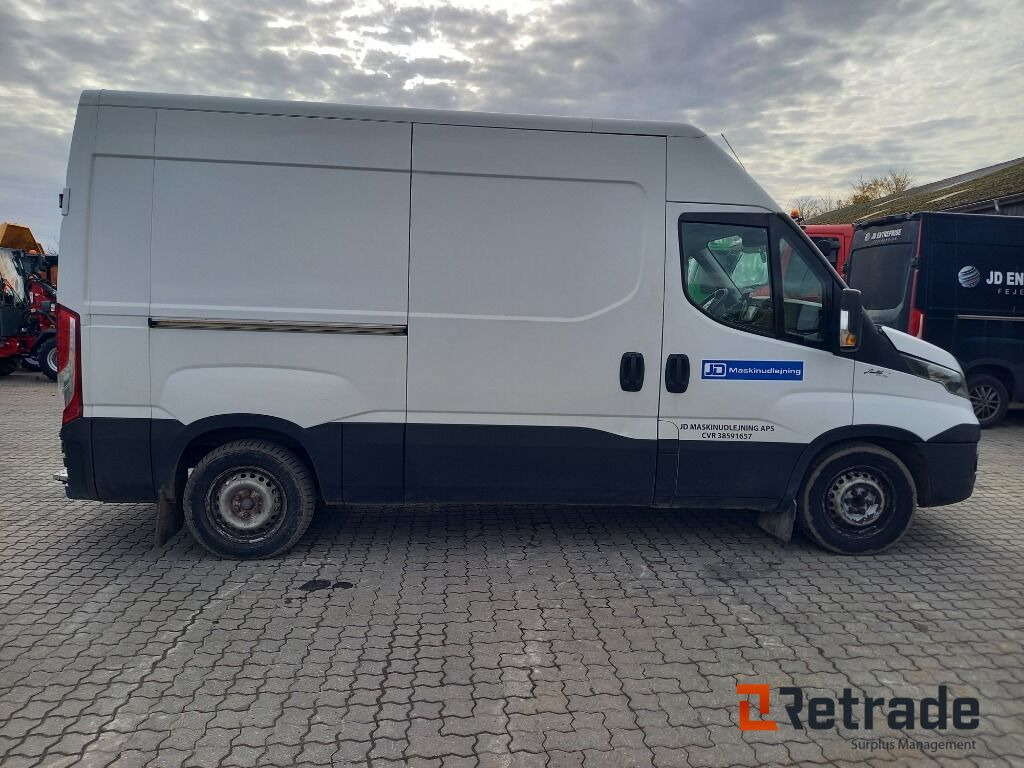IVECO Daily 35S13 2,3D 10,8m3 aut. - Varevogn: billede 4 IVECO Daily 35S13 2,3D 10,8m3 aut. - Varevogn: billede 4