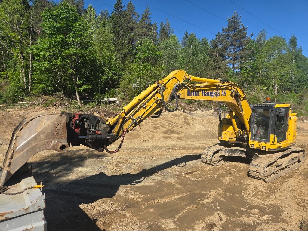KOMATSU 228 2022 MOD XSITE GPS R6 ROTOTILT WEBASTO - Gravemaskine: billede 1 KOMATSU 228 2022 MOD XSITE GPS R6 ROTOTILT WEBASTO - Gravemaskine: billede 1