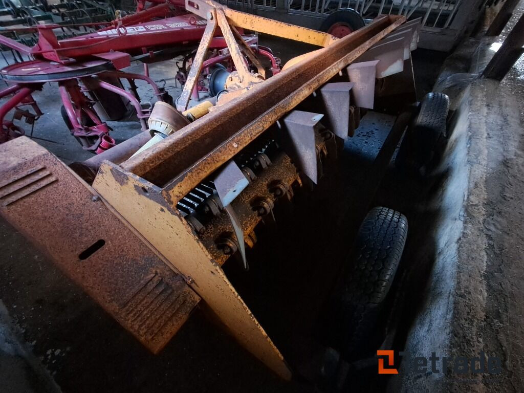 Ferri Halmsnitter F230 - Landbrugsmaskine: billede 4 Ferri Halmsnitter F230 - Landbrugsmaskine: billede 4