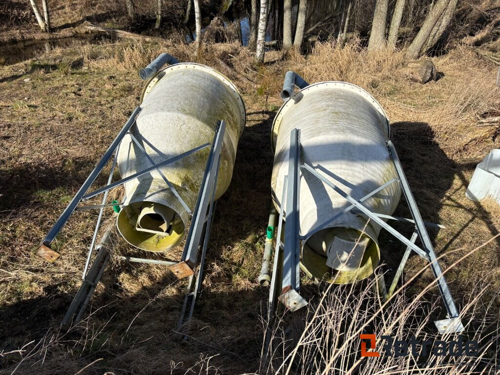 FoderSilos 2 st - Landbrugsmaskine: billede 5 FoderSilos 2 st - Landbrugsmaskine: billede 5