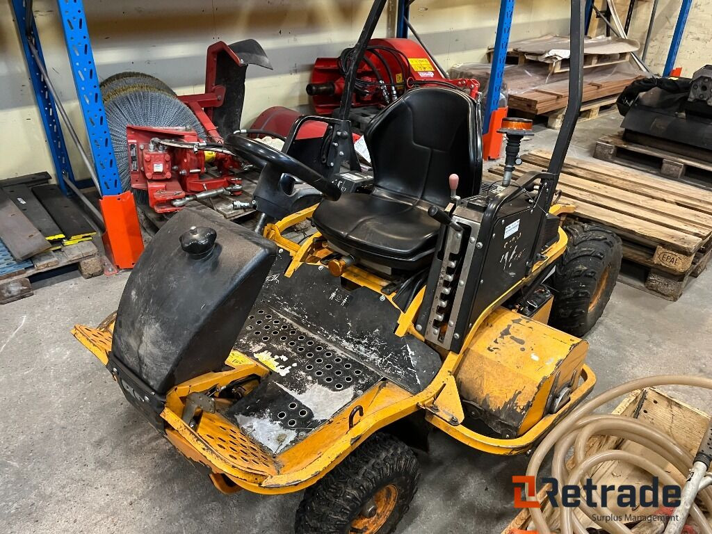 Græsslåmaskine AS 1040 Yak 4WD - Landbrugsmaskine: billede 1 Græsslåmaskine AS 1040 Yak 4WD - Landbrugsmaskine: billede 1