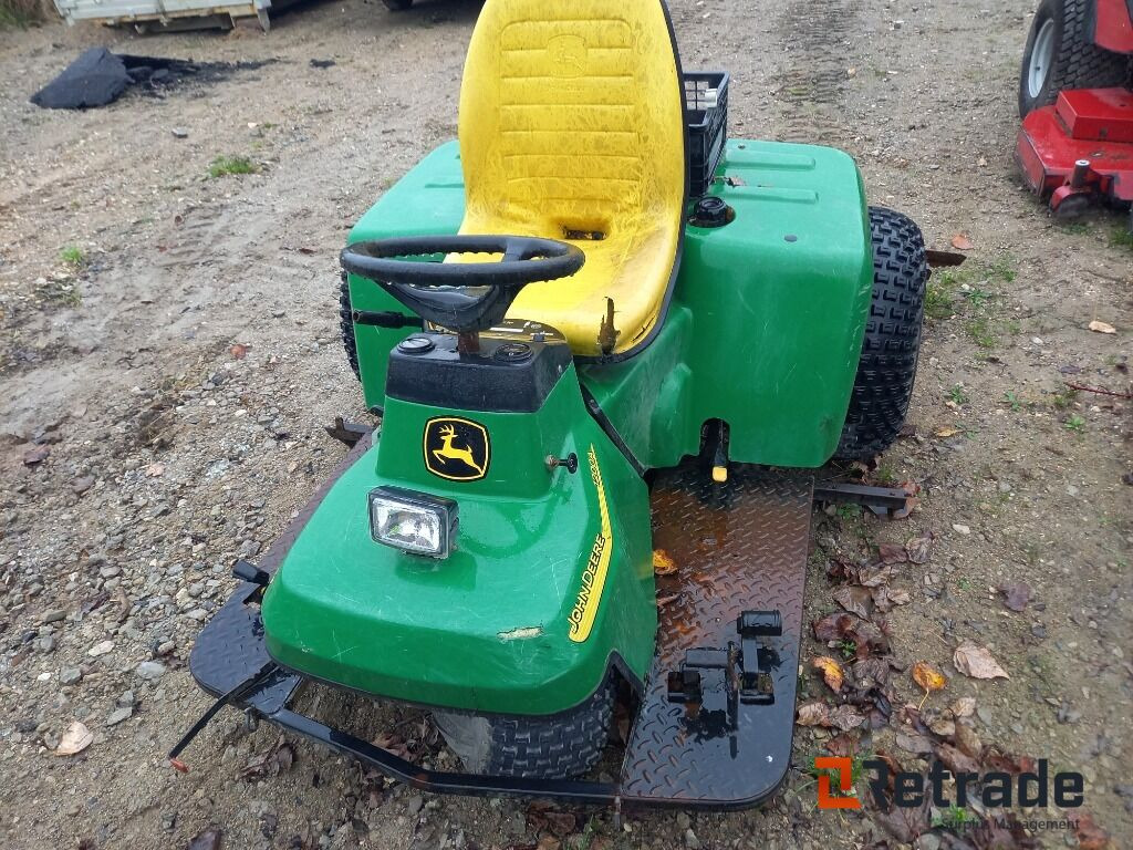 John Deere Redskabsbærer - Landbrugsmaskine: billede 2 John Deere Redskabsbærer - Landbrugsmaskine: billede 2