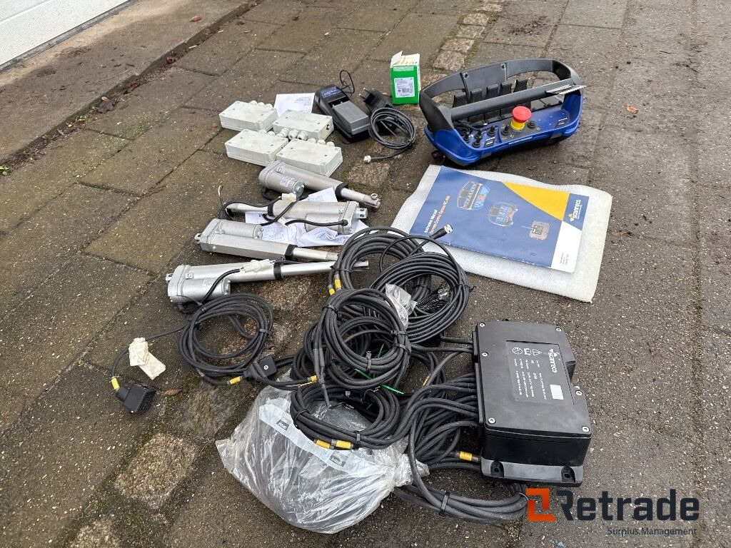 Komplet fjernstyringssystem Scanreco RC400 - Landbrugsmaskine: billede 2 Komplet fjernstyringssystem Scanreco RC400 - Landbrugsmaskine: billede 2