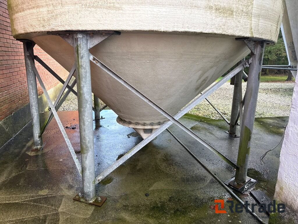 Landbrugsmaskine Kornsilo 100 m3, glasfiber - Tunetanken: billede 6 Landbrugsmaskine Kornsilo 100 m3, glasfiber - Tunetanken: billede 6