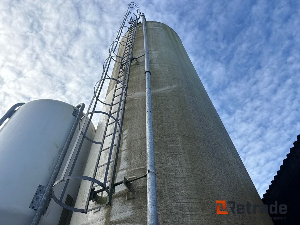 Landbrugsmaskine Kornsilo 100 m3, glasfiber - Tunetanken: billede 7 Landbrugsmaskine Kornsilo 100 m3, glasfiber - Tunetanken: billede 7