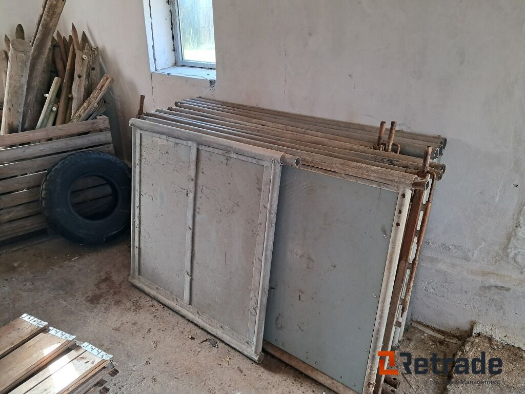 Kvæginventar 12 stk Jyden moduler 4 forskellige længder - Landbrugsmaskine: billede 1 Kvæginventar 12 stk Jyden moduler 4 forskellige længder - Landbrugsmaskine: billede 1