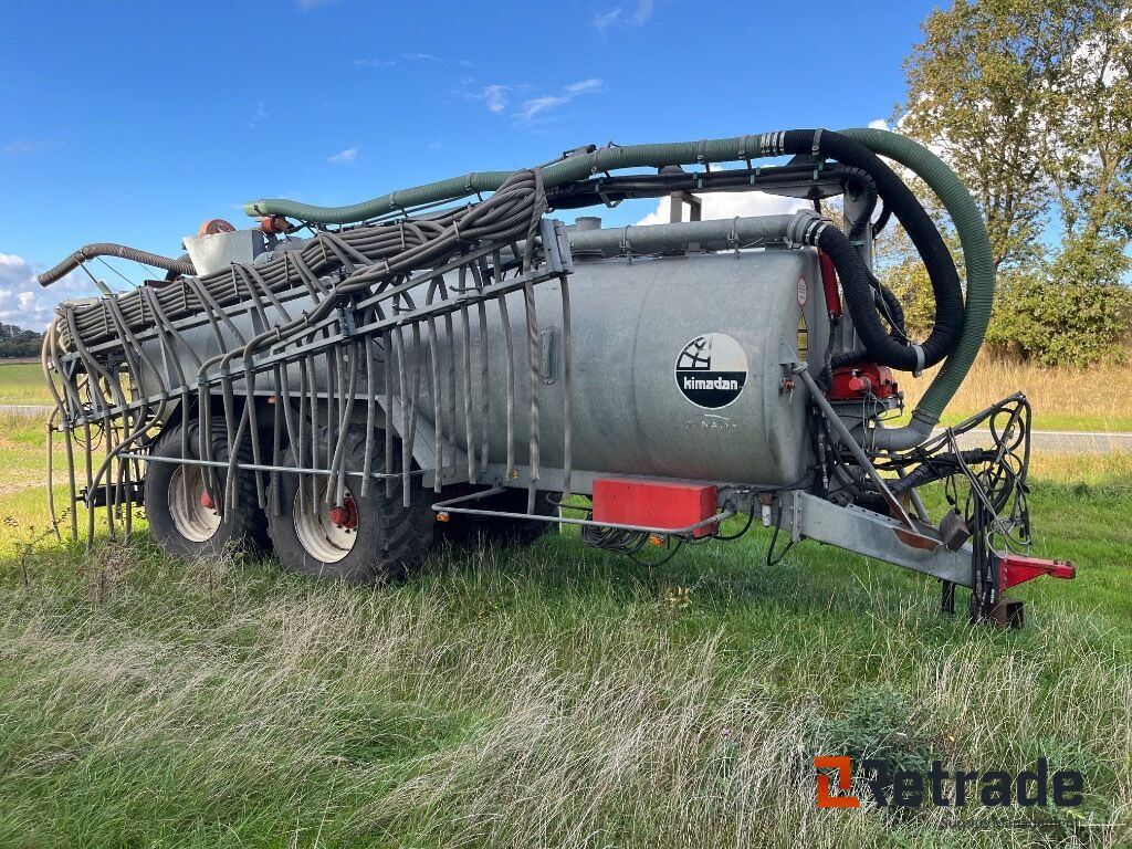 Landbrugsudstyr KIMADAN B 20000 Gyllevogn med slæbeslanger - Landbrugsmaskine: billede 5 Landbrugsudstyr KIMADAN B 20000 Gyllevogn med slæbeslanger - Landbrugsmaskine: billede 5