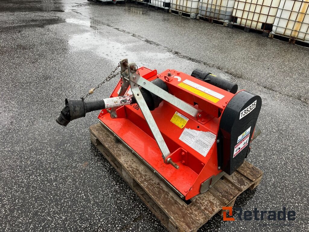 Plæne- og parkmaskiner Muratori MT 15-105 Slagleklipper - Landbrugsmaskine: billede 5 Plæne- og parkmaskiner Muratori MT 15-105 Slagleklipper - Landbrugsmaskine: billede 5