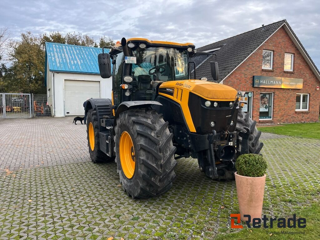 Traktor JCB Fasttrac 4220 serie 4 - Landbrugsmaskine: billede 3 Traktor JCB Fasttrac 4220 serie 4 - Landbrugsmaskine: billede 3