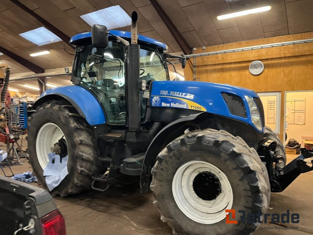 Traktor NEW HOLLAND T7050 - Landbrugsmaskine: billede 4 Traktor NEW HOLLAND T7050 - Landbrugsmaskine: billede 4