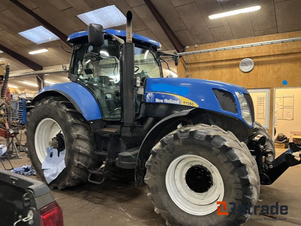 Traktor NEW HOLLAND T7050 - Landbrugsmaskine: billede 2 Traktor NEW HOLLAND T7050 - Landbrugsmaskine: billede 2