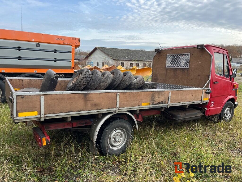MERCEDES-BENZ 30/35 Ladvogn. - Lastbil med lad: billede 3 MERCEDES-BENZ 30/35 Ladvogn. - Lastbil med lad: billede 3