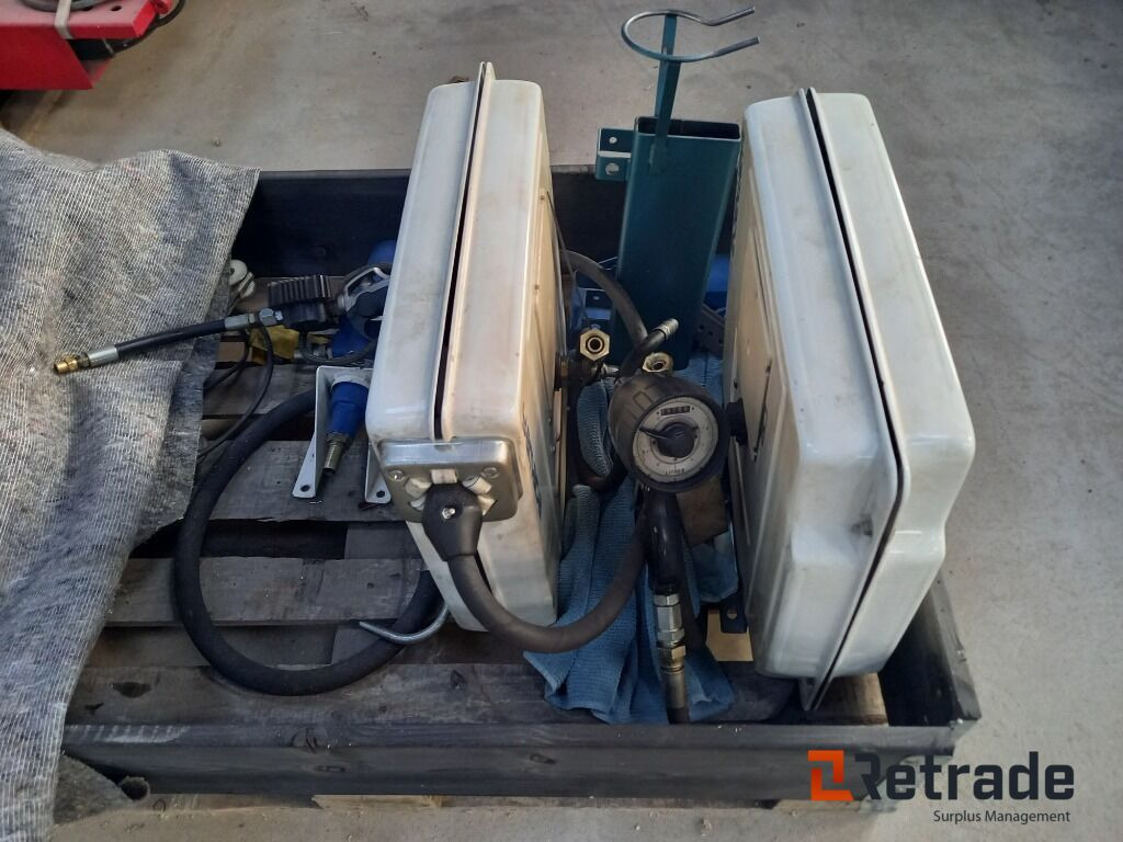 Oliepumper med slange opruller - Bygningsudstyr: billede 2 Oliepumper med slange opruller - Bygningsudstyr: billede 2