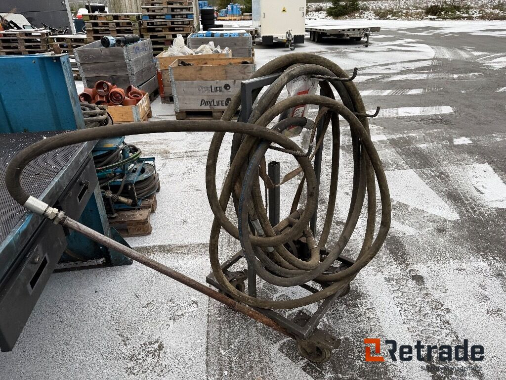 Oljebar - Bygningsudstyr: billede 5 Oljebar - Bygningsudstyr: billede 5