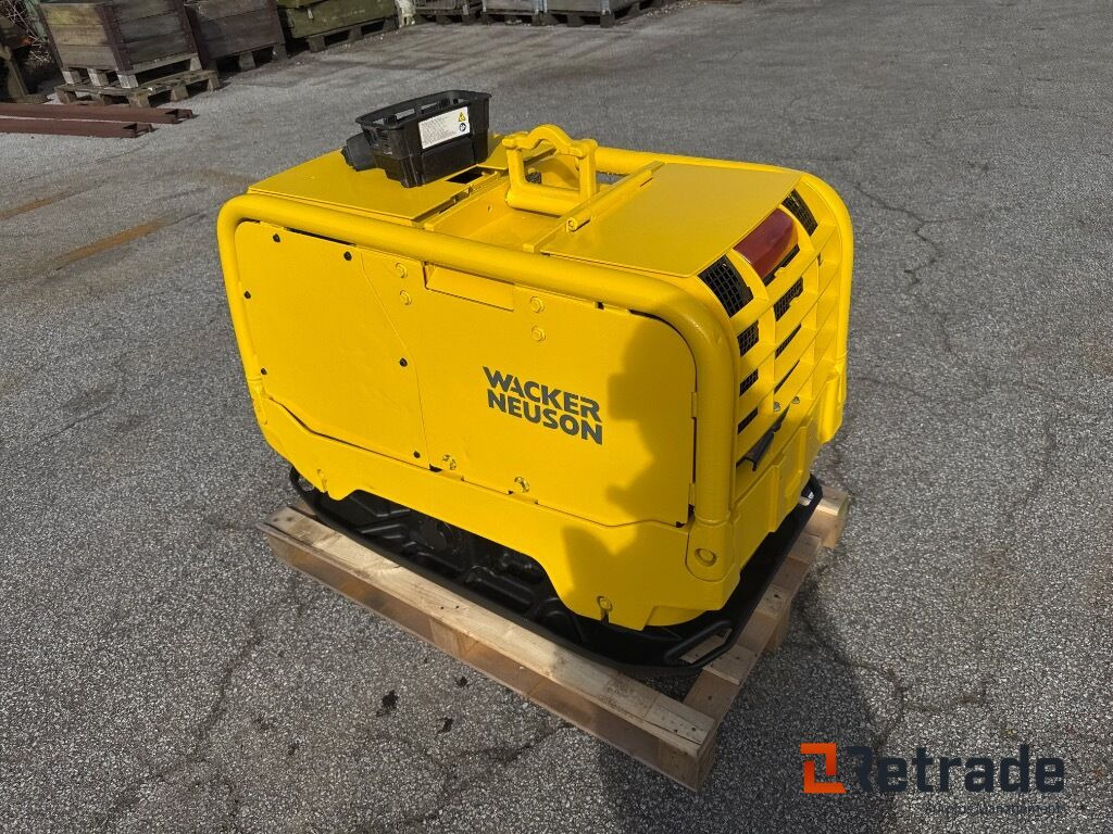 Pladevibrator Wacker Neuson Dpu80 R Remote - Bygningsudstyr: billede 2 Pladevibrator Wacker Neuson Dpu80 R Remote - Bygningsudstyr: billede 2