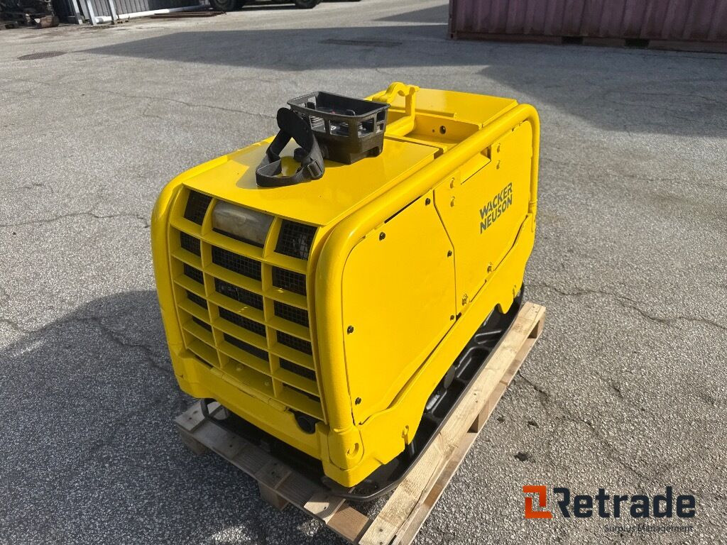 Pladevibrator Wacker Neuson Dpu80 R Remote - Bygningsudstyr: billede 3 Pladevibrator Wacker Neuson Dpu80 R Remote - Bygningsudstyr: billede 3