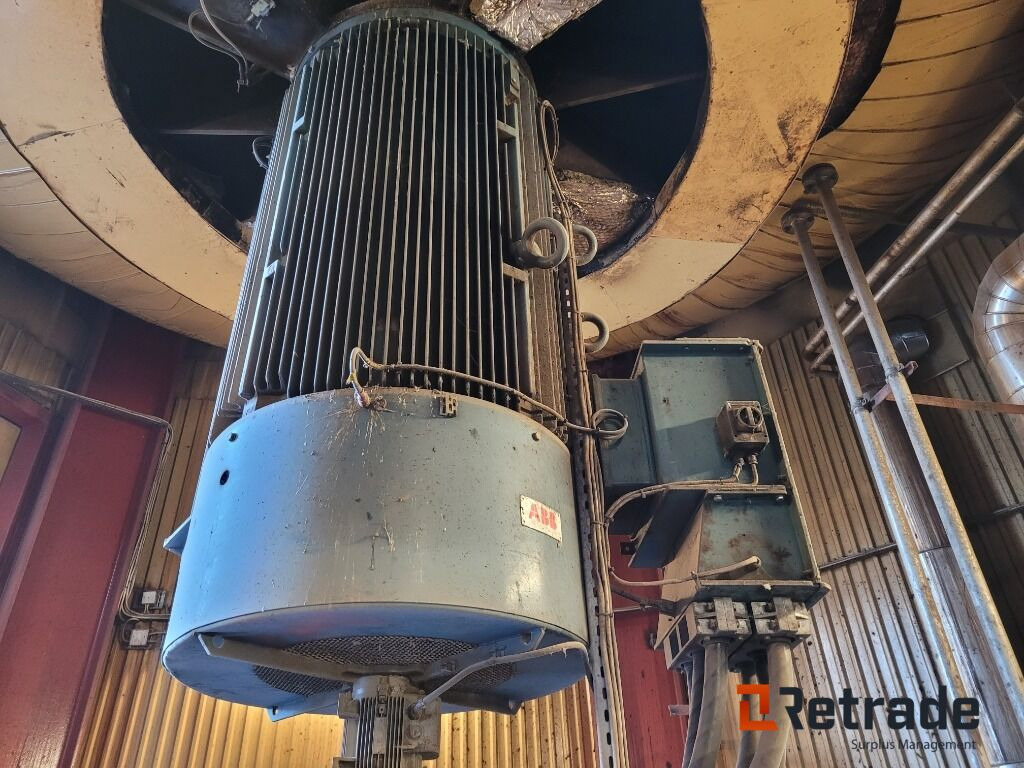 Stor elmotor ABB Industry HXR 500LR8 -1000kw - Elektrisk system for Industrimaskine: billede 4 Stor elmotor ABB Industry HXR 500LR8 -1000kw - Elektrisk system for Industrimaskine: billede 4