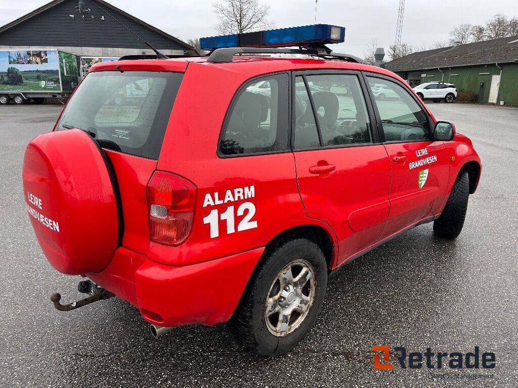 TOYOTA RAV 4 personbil med udrykningsudstyr. - Bil: billede 3 TOYOTA RAV 4 personbil med udrykningsudstyr. - Bil: billede 3