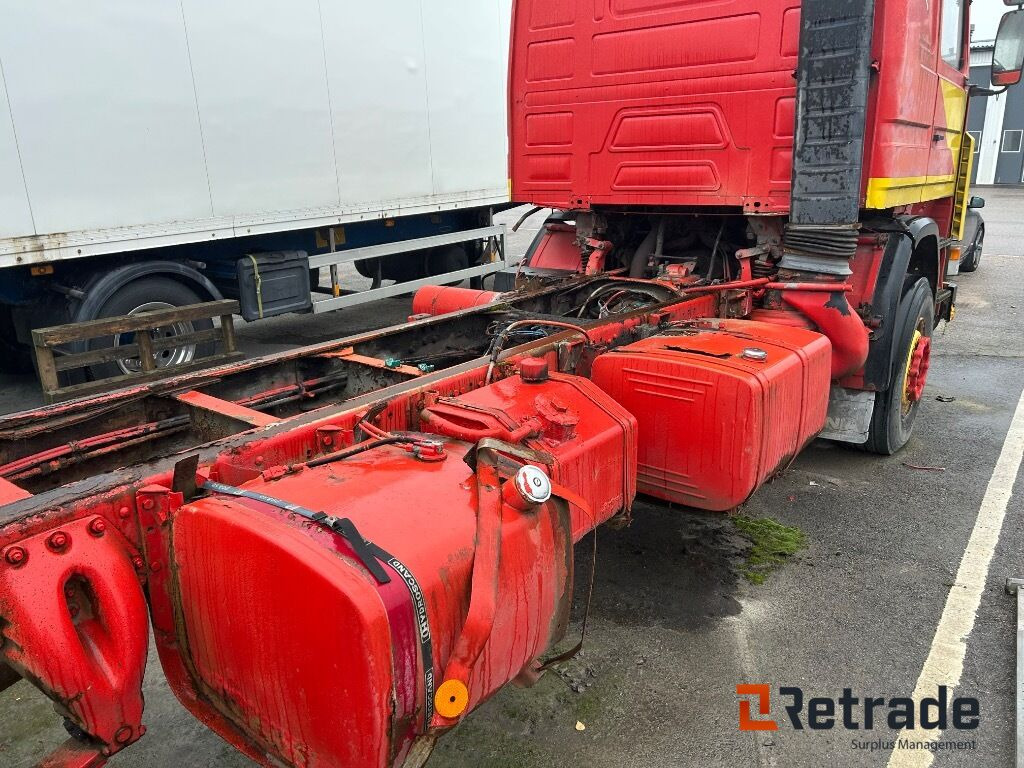 Leje en  Veteranlastbil SCANIA R142H 6x2 chassi Veteranlastbil SCANIA R142H 6x2 chassi: billede 41